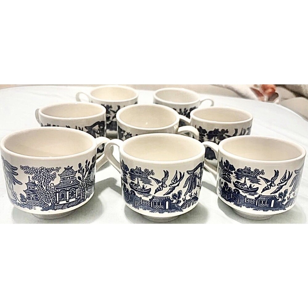 Set 8 Vintage Blue Willow Style Tea Cups Footed Pedestal Made in England